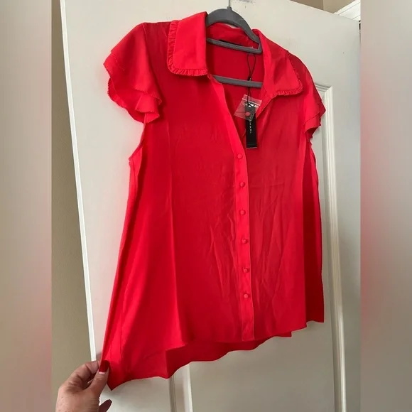 T Tahari Women's Reddish Orange Button-Down Blouse Flutter Sleeves Size Small - Picture 6 of 15
